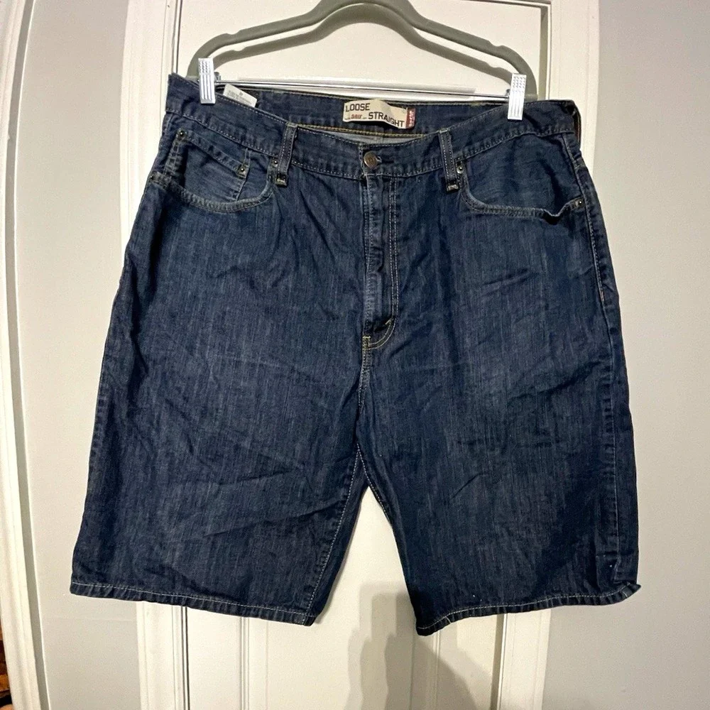 Levi's 569 Men's Blue Denim Jean Shorts Medium Wash Loose Fit 5-Pocket Button